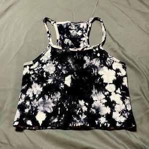 Brand - AURA. Color Black and White.